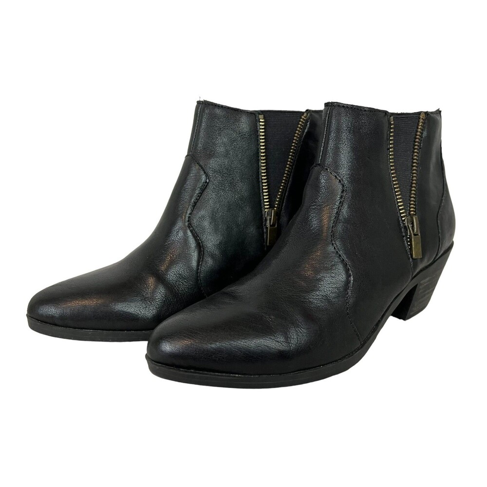 Adam Tucker + Me Too Trent 4 Ankle Boots  Womens Size 6  Black Leather Western
